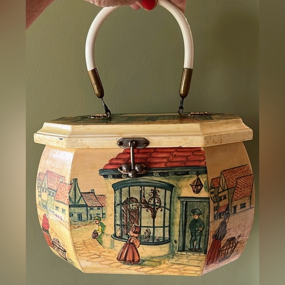 OP Cargill Vintage Wooden Purse